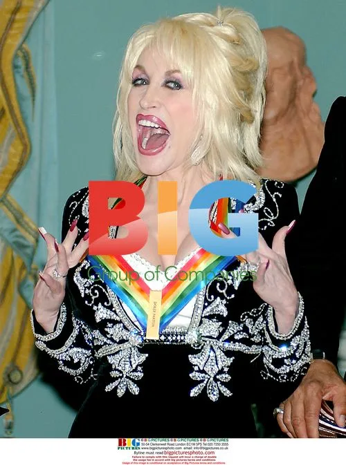 Dolly Parton Accepts Kennedy Center Honor