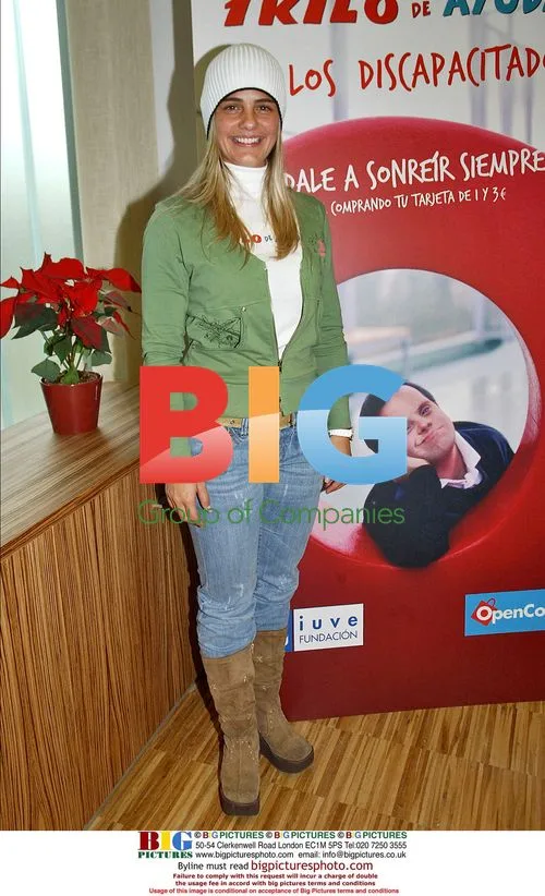 Milene Dominguez Presents Charity Campaign