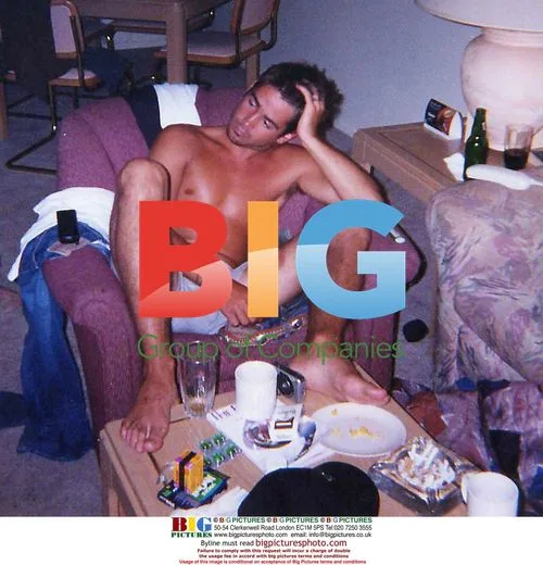 Colin Farrell and friends in hotel room