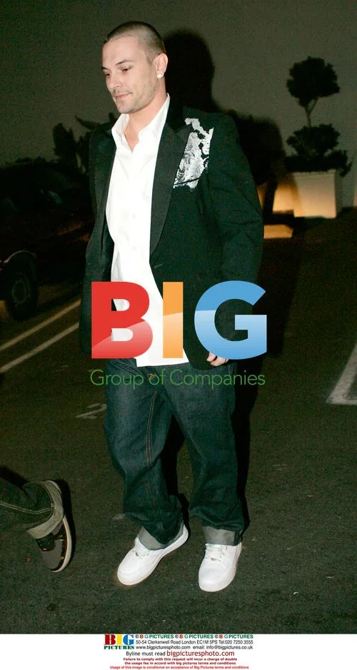 Kevin Federline shops at A|X Armani Exchange