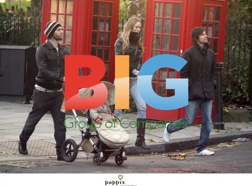 Take That Members Enjoy Family Walk