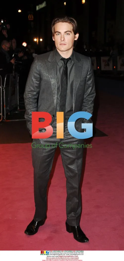 Kevin Zegers at It's a Boy Girl Thing Premiere