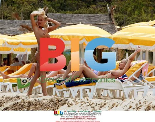 Models' Barbados Beach Holiday