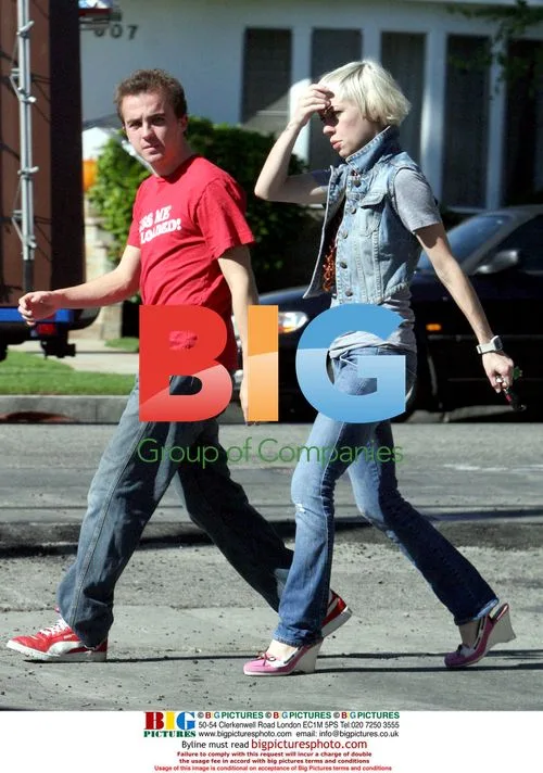 Frankie Muniz with fiancee Jamie