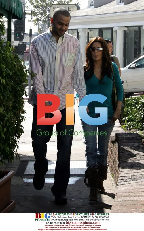 Eva Longoria and Tony Parker Lunch at Sunset Plaza