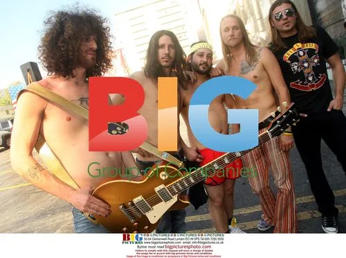 Mischa Barton's Boyfriend with Band