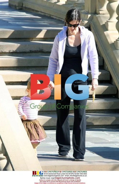 Courteney Cox at Beverly Hills Park