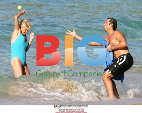 Ivana Trump & boyfriend playing ball in the Caribbean