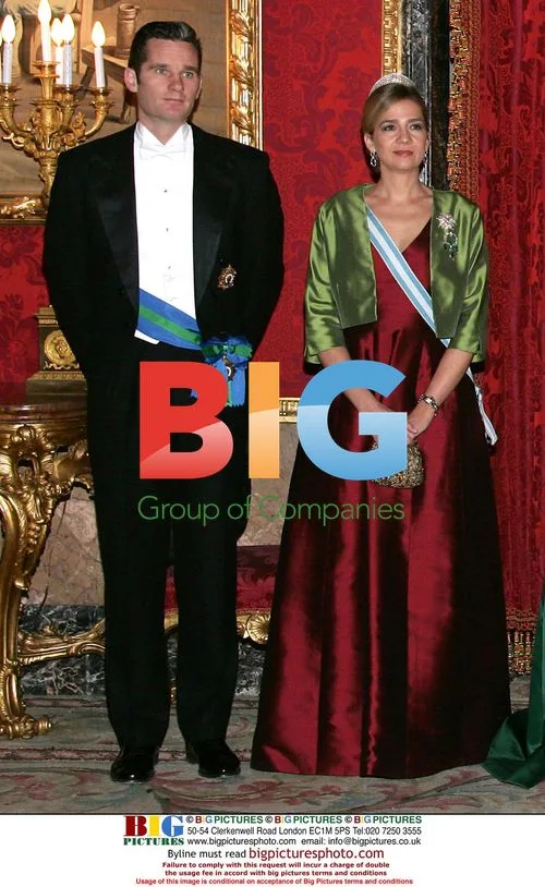 Spanish Royals Attend Gala Dinner with Putin in Madrid