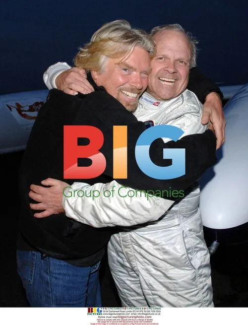 Fossett and Branson break flight record