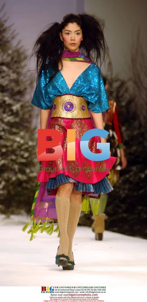 Manish Arora Catwalk Show at LFW 2006