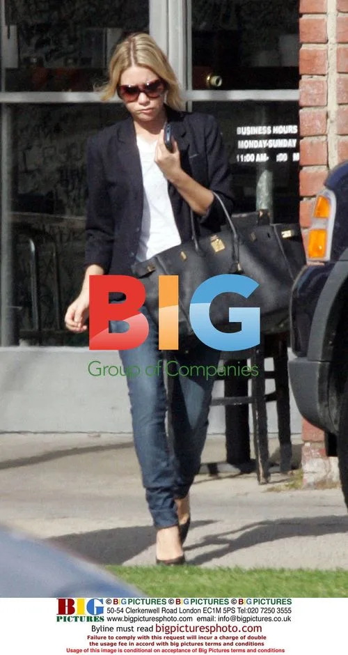 Ashley Olsen at Discount Tanning Salon
