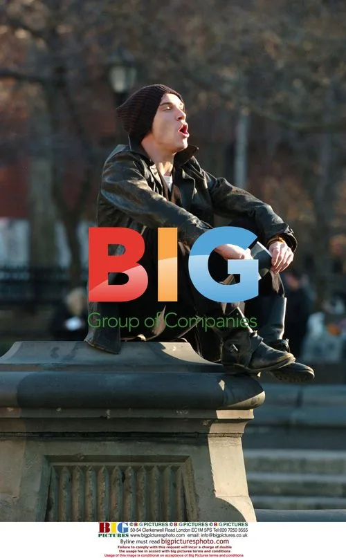 Jonathan Rhys-Meyers on "August Rush" set