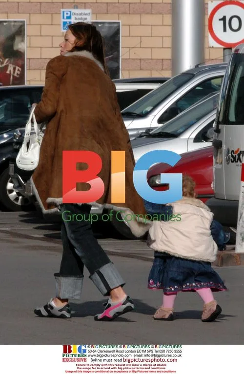 Rachel Flintoff shops for baby supplies