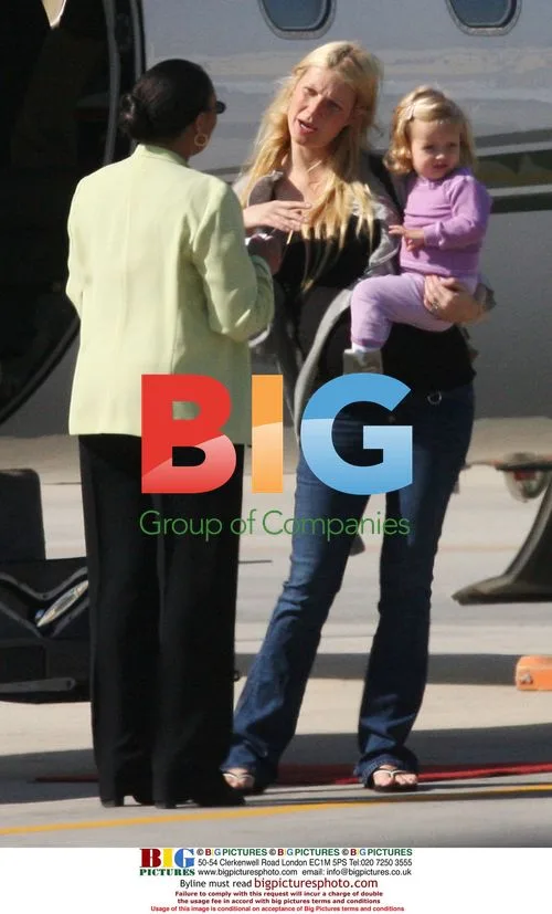 Gwyneth Paltrow and Daughter Apple Boarding Private Jet