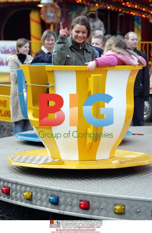 Kerry Katona hits the funfair with new fella Mark Croft