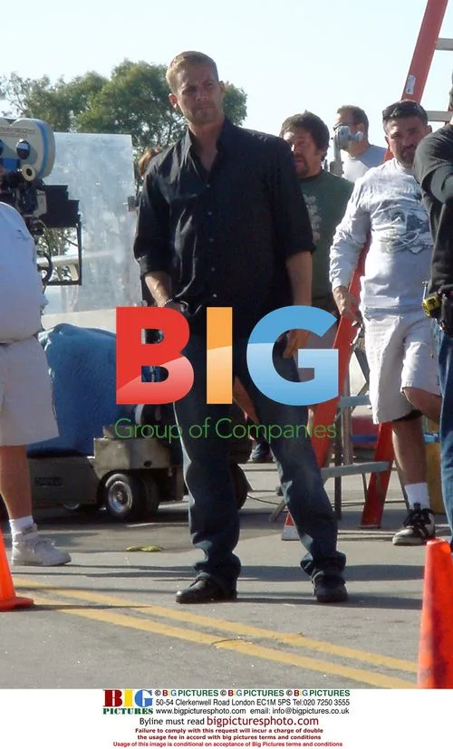 Paul Walker on the set of 'The Death and Life of Bobby Z'