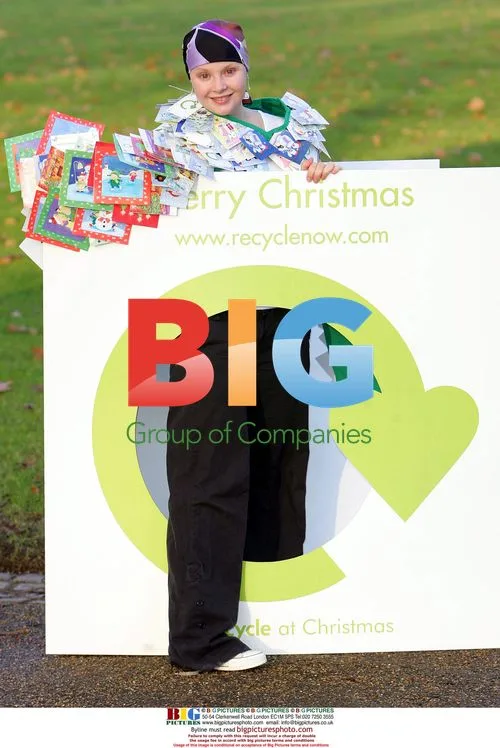Tv Presenter Gail Porter Poses for Christmas Cards
