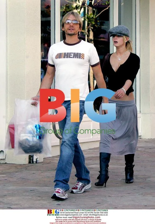Jessica Simpson Out Shopping