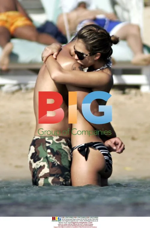 Jessica Alba and Cash Warren on Hawaii Beach