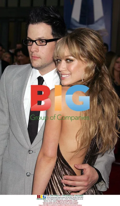 Hilary Duff and Joel Madden at 33rd AMAs