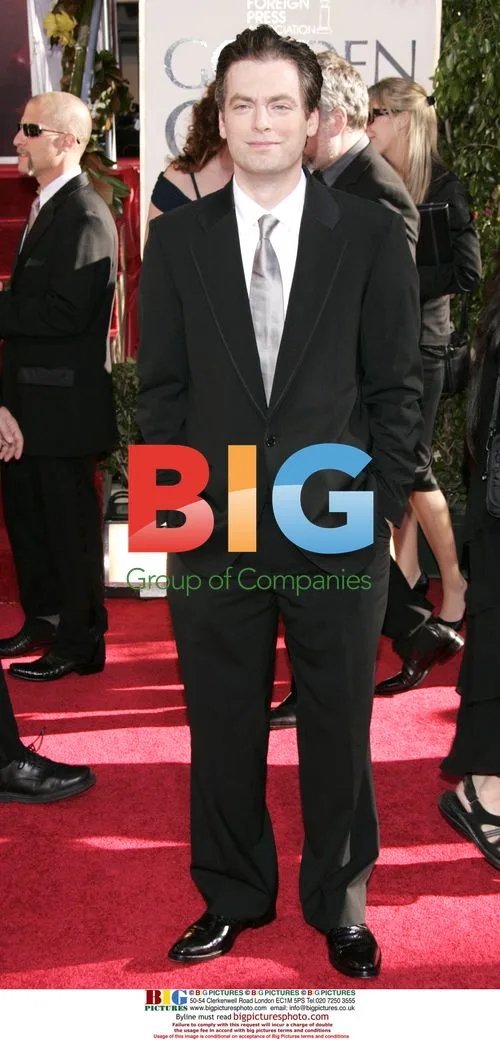 Justin Kirk at 63rd Golden Globe Awards