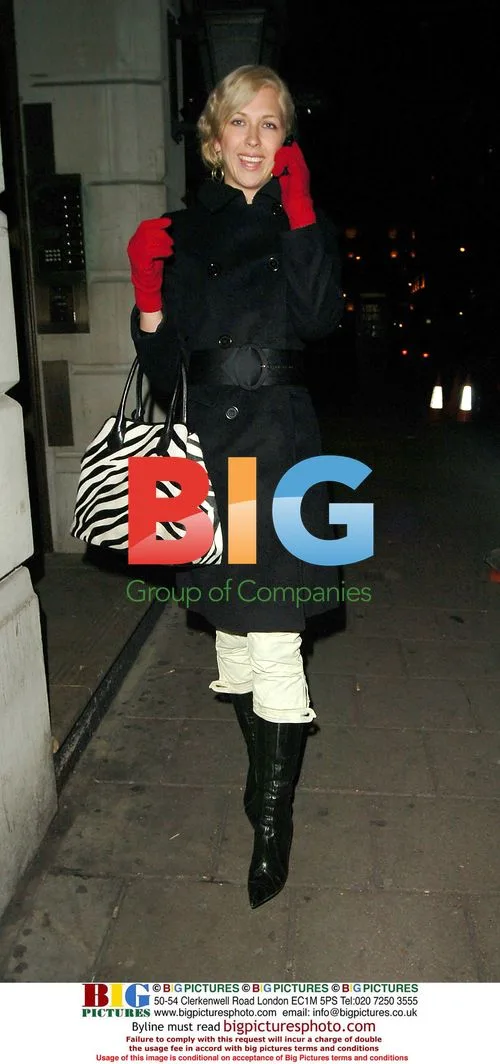 Margot Stilley chatting on phone in London