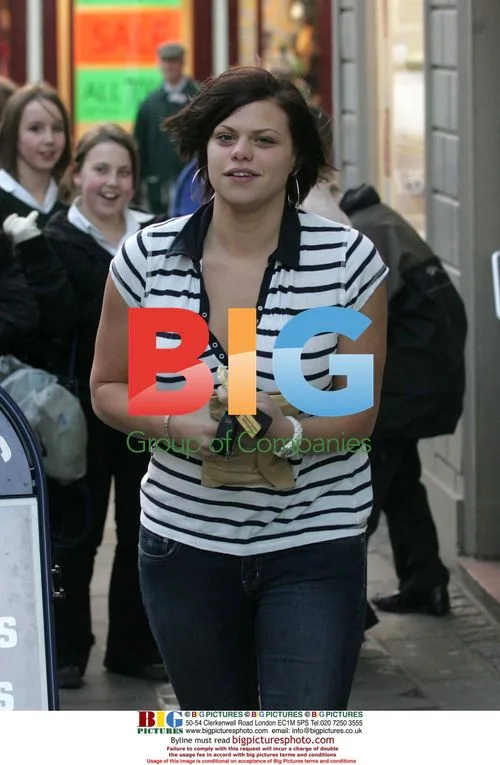 Jade Goody Mobbed by Fans in Hertford