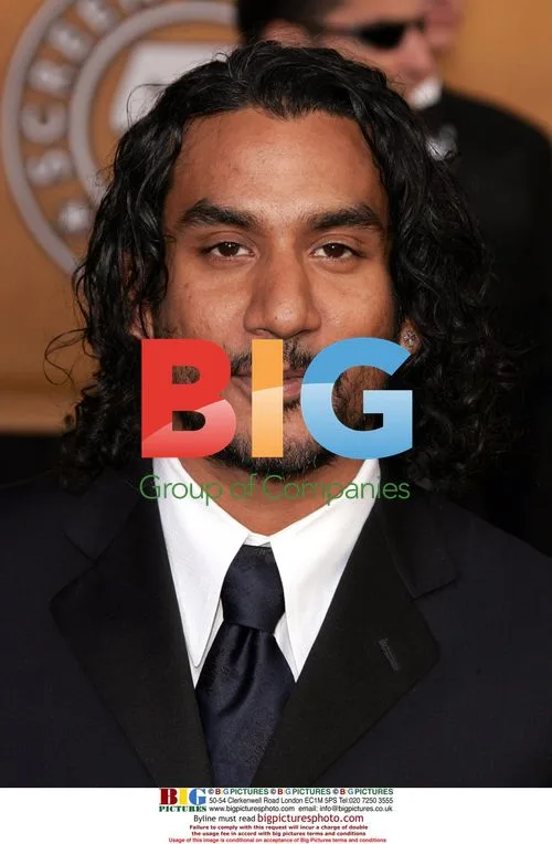Naveen Andrews at 2006 SAG Awards
