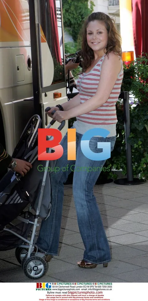 Footballer's Wife Aimee Barton Leaves Hotel