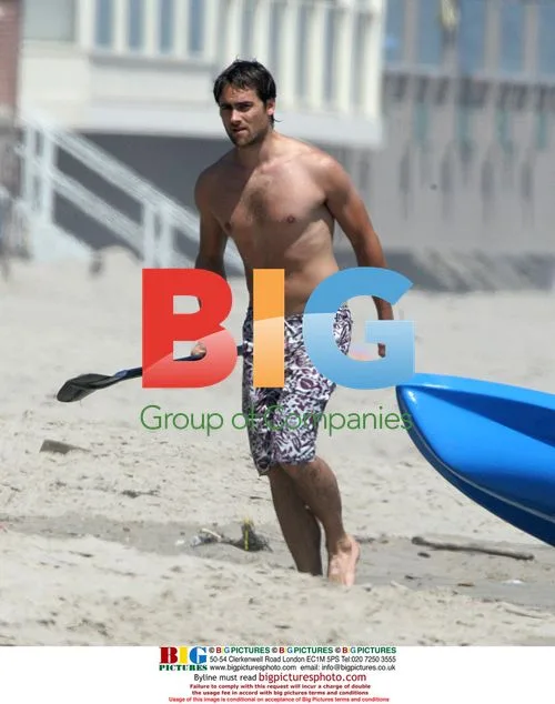 Stuart Townsend Kayaking in Malibu