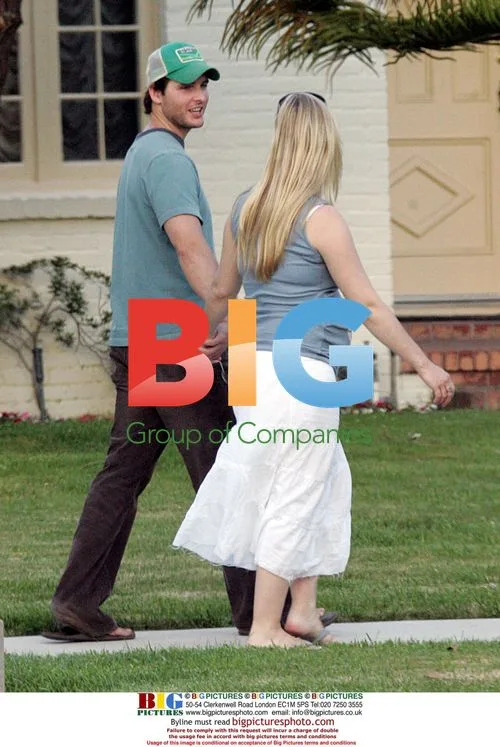 Jenny Garth with family in LA
