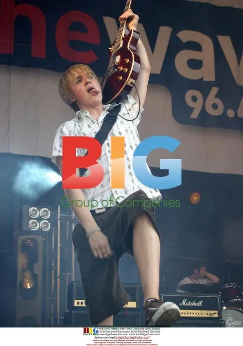 TOM FLETCHER of MCFLY on stage at the wave party