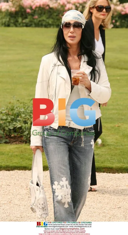 Cher at DIOR Spring-Summer 2007 Show