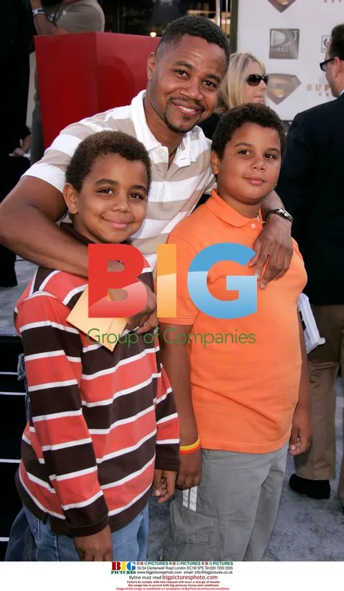 Cuba Gooding Jr. & Kids at Superman Returns Premiere