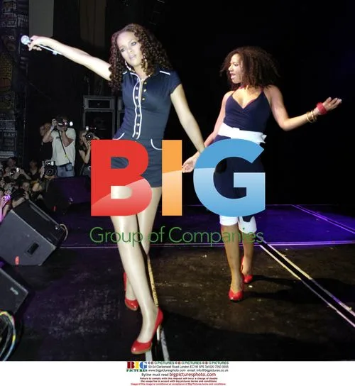Rhianna Performs Live at G.A.Y Astoria in London