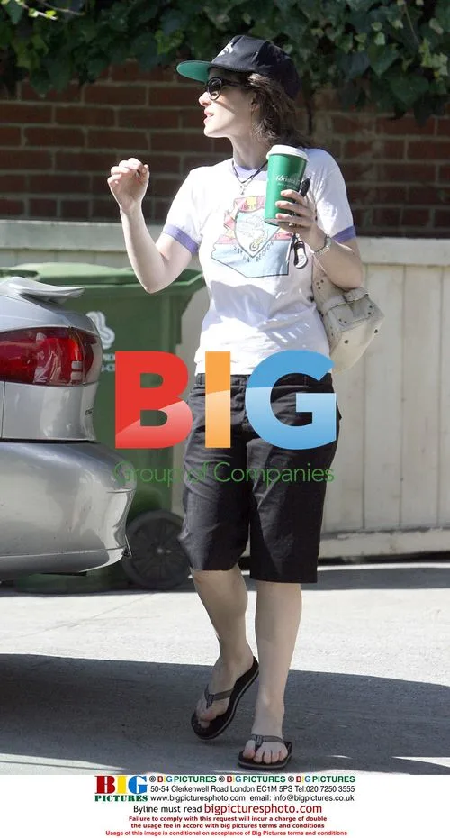 Winona Ryder Grocery Shopping