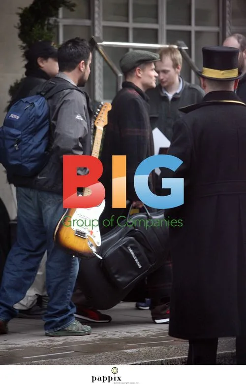 Red Hot Chili Peppers Leave London Hotel