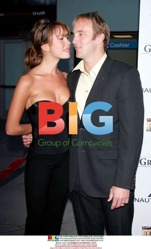 Nikki Cox and Jay Mohr at 'The Groomsmen' Premiere