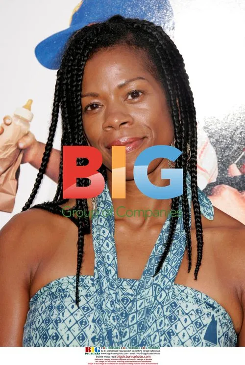 Actress Kim Wayans at 'Little Man' Premiere