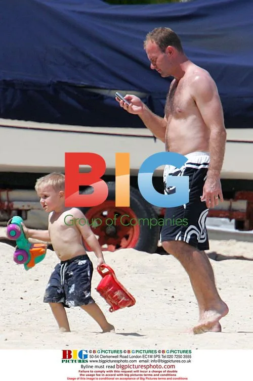 Alan Shearer enjoys family holiday in Barbados