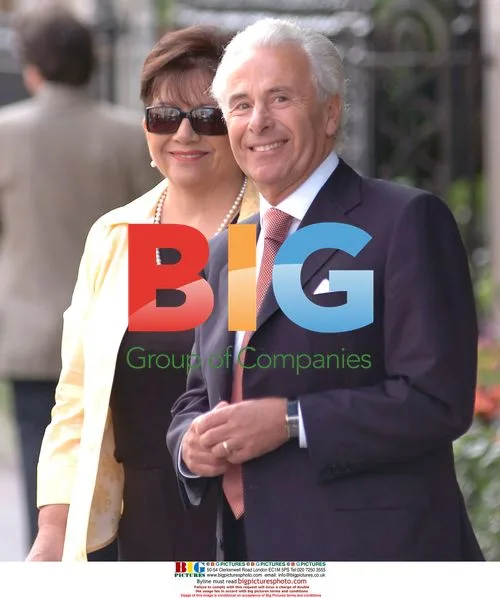 Lord Levy leaves Claridge's after questioning