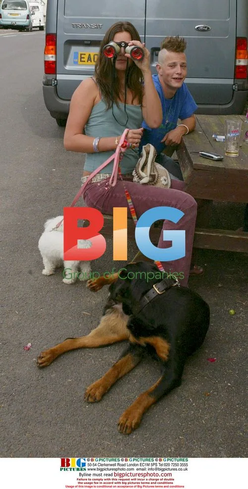 Joss Stone walks dogs Ms Dynamite and Dusty Springfield