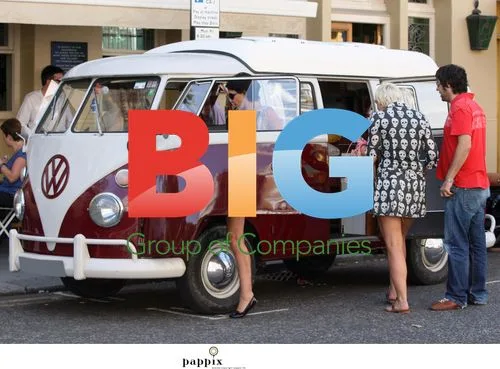 Sadie Frost Picked Up By Friends In Camper Van