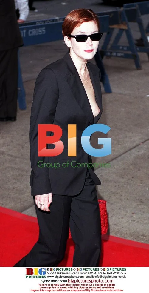 Anna Friel's 'Phantom Menace' at Star Wars Premiere