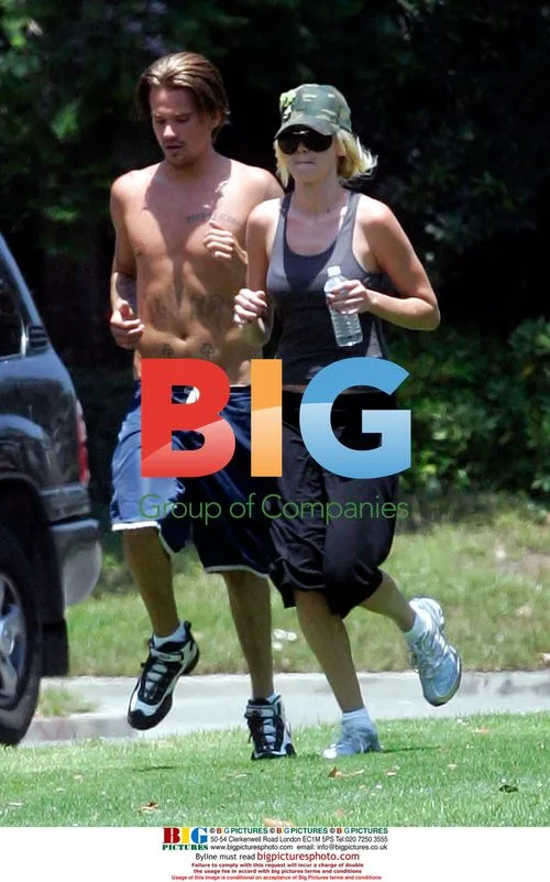 Kimberly Stewart and brother Sean jogging in Santa Monica