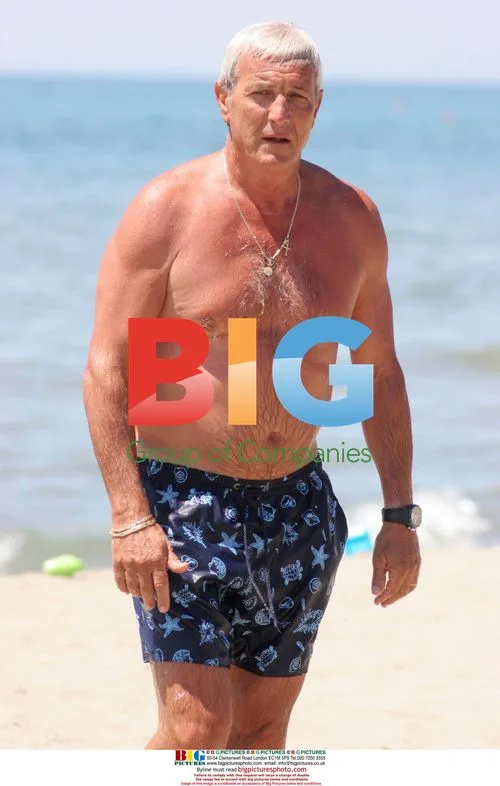 Marcello Lippi's Relaxing Beach Day