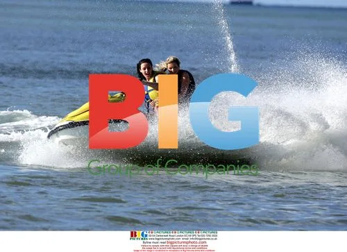 Stunna's Sophie Howard and Charlotte Marshall Cool Down on Jetski