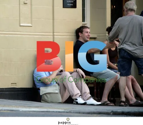 Chris Evans Looks Depressed at Local Pub