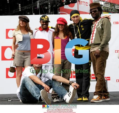 Black Eyed Peas, Shakira and Dima Bilan at Red Summer 2006